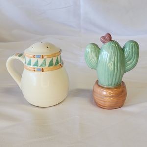 Vntg Southwest Salt & Pepper Shakers (Treasure Craft)